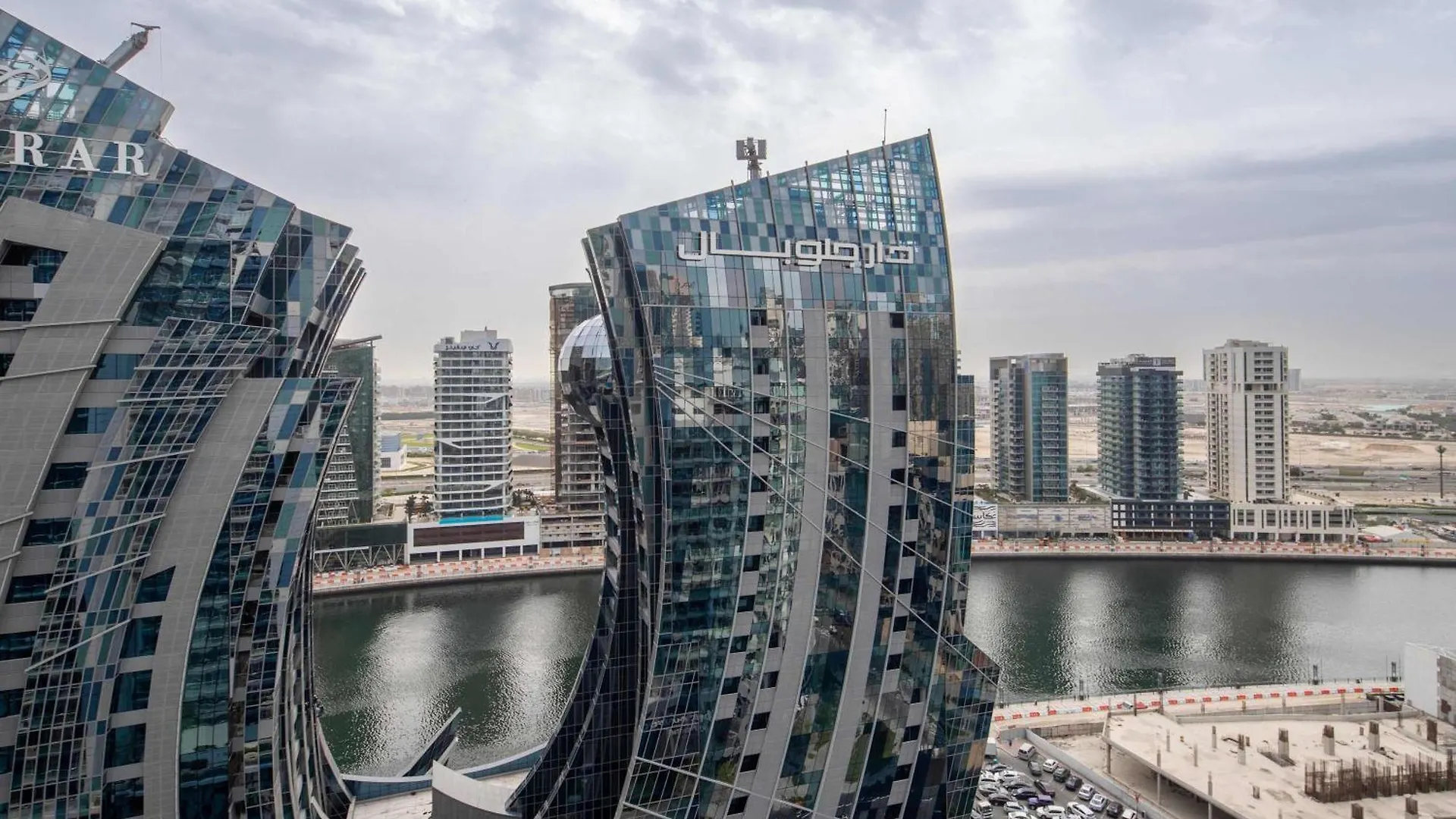 Apartment Frank Poter - Vera Residence Dubai